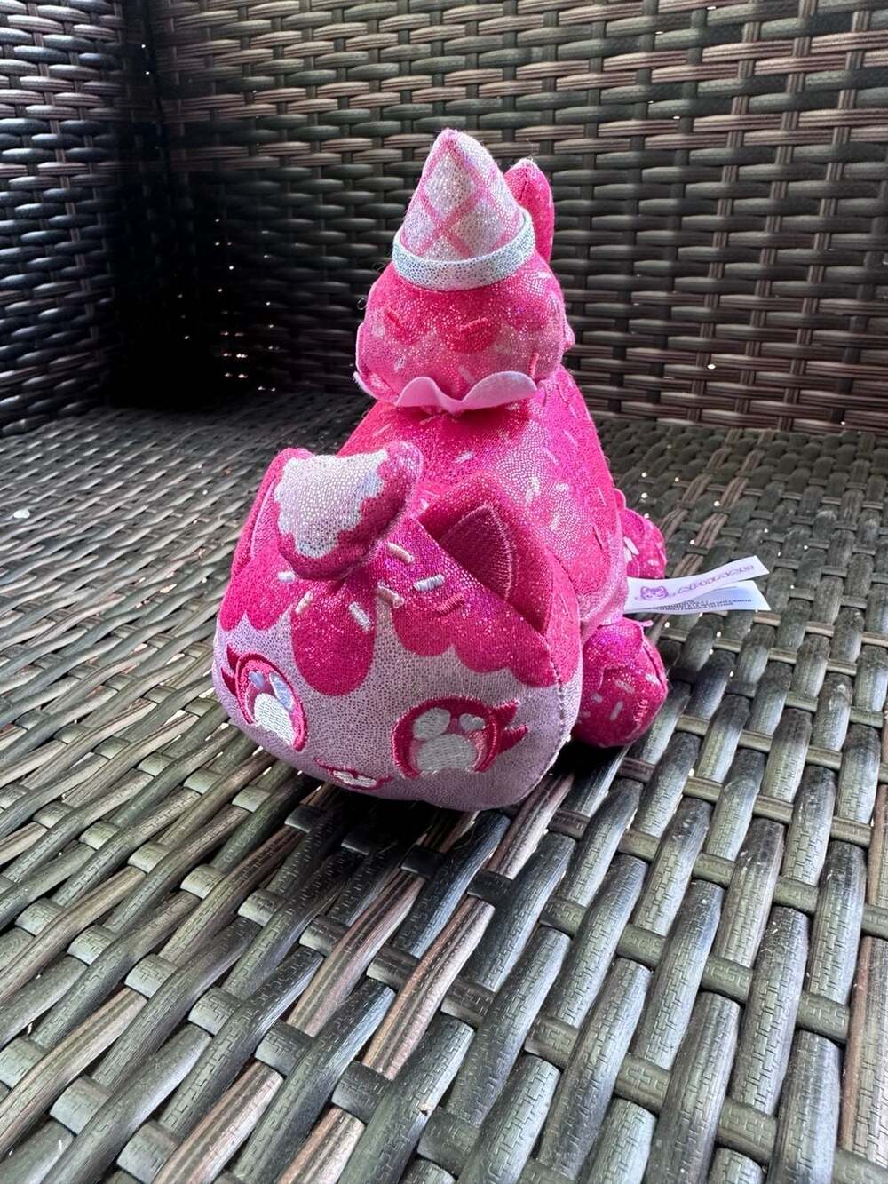 Aphmau MeeMeows Mystery Plush Strawberry Shortcake Cat